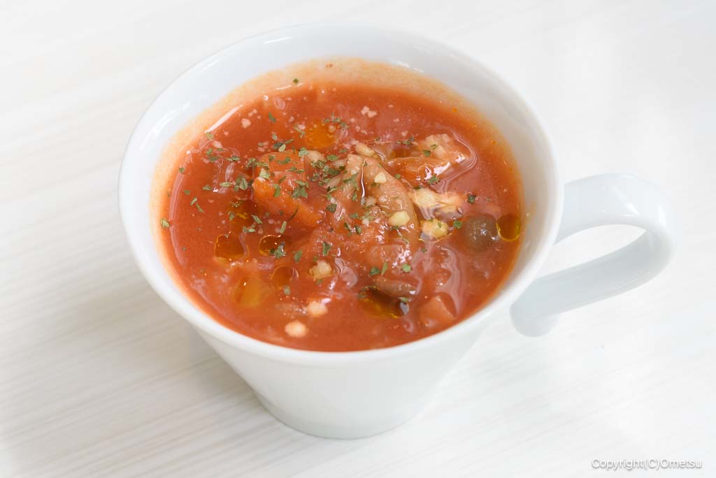 福生市・牛浜のカフェ、Mou Mou BEACH Cafeの、トマトスープ