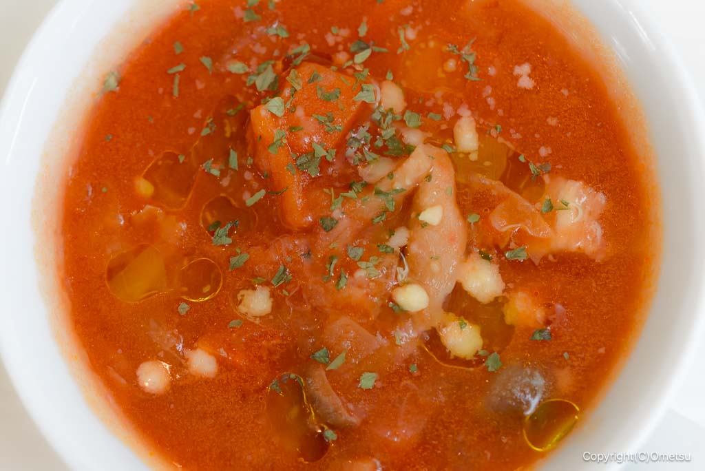 福生市・牛浜のカフェ、Mou Mou BEACH Cafeの、トマトスープ