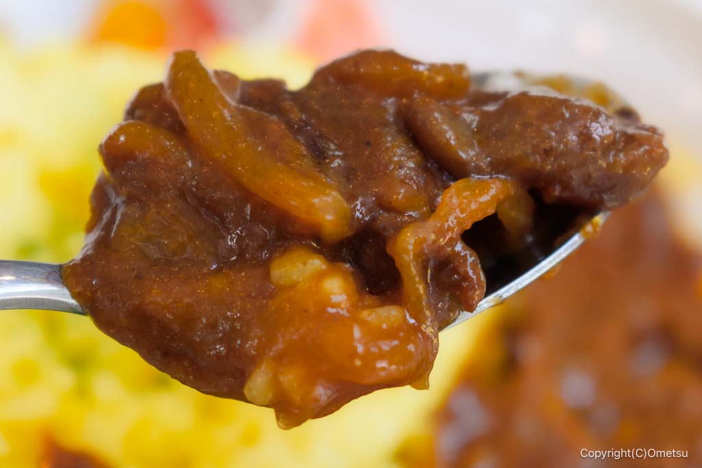 福生市・牛浜のカフェ、Mou Mou BEACH Cafeの、欧風カレー