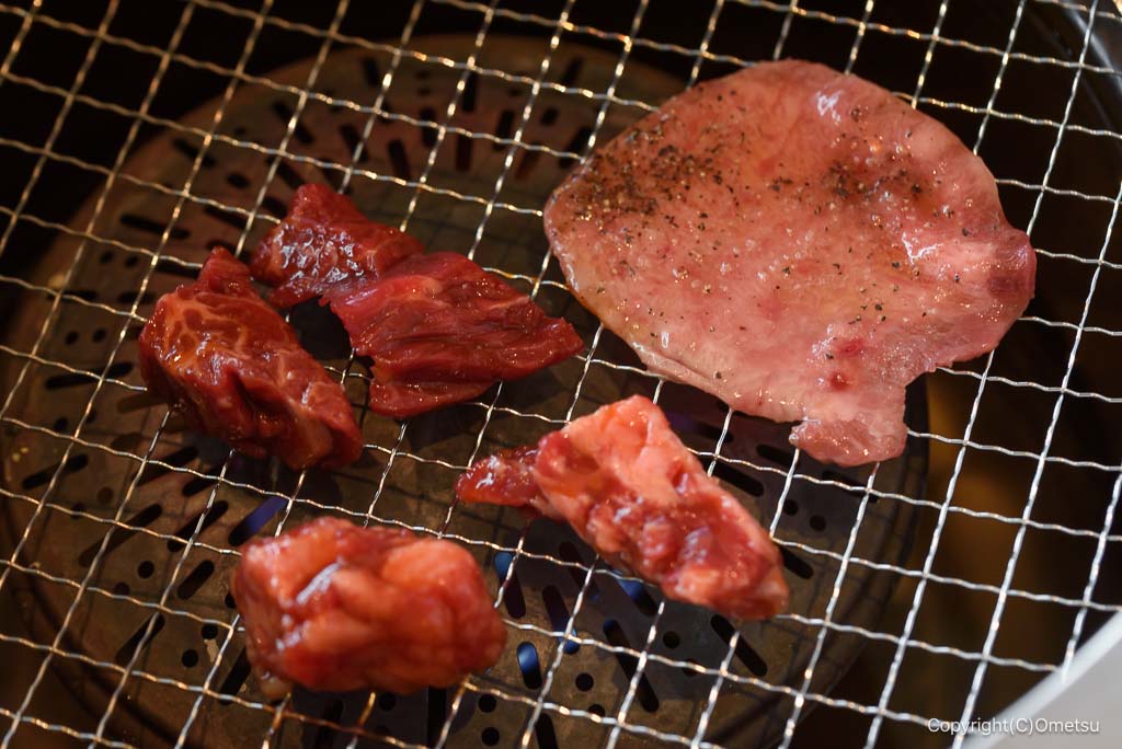 ワンカルビ青梅店の、焼肉