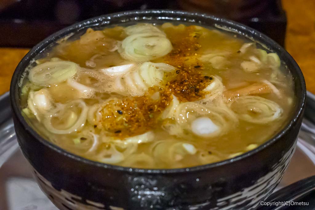 羽村市・麺の蔵 かめだ屋の、濃厚つけそばの、汁