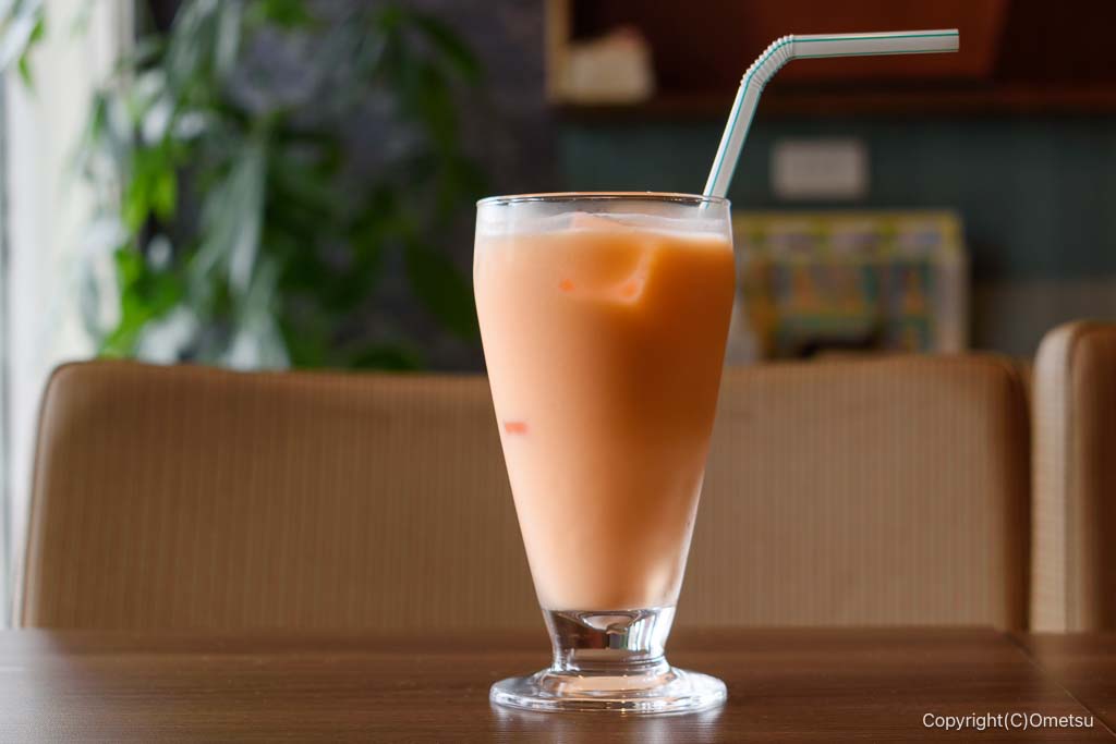 羽村・アジアンレストラン フードガーデンの、マンゴーラッシー