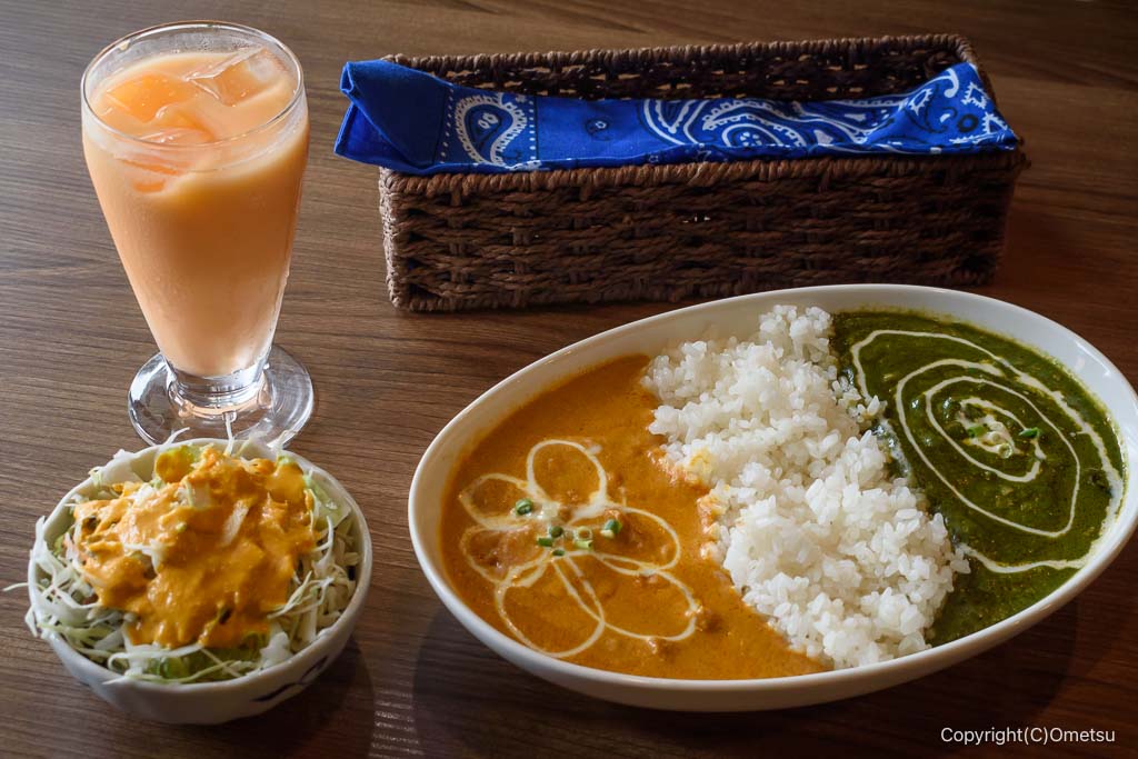 羽村・アジアンレストラン フードガーデンの、ランチ・ダブルカレーセット