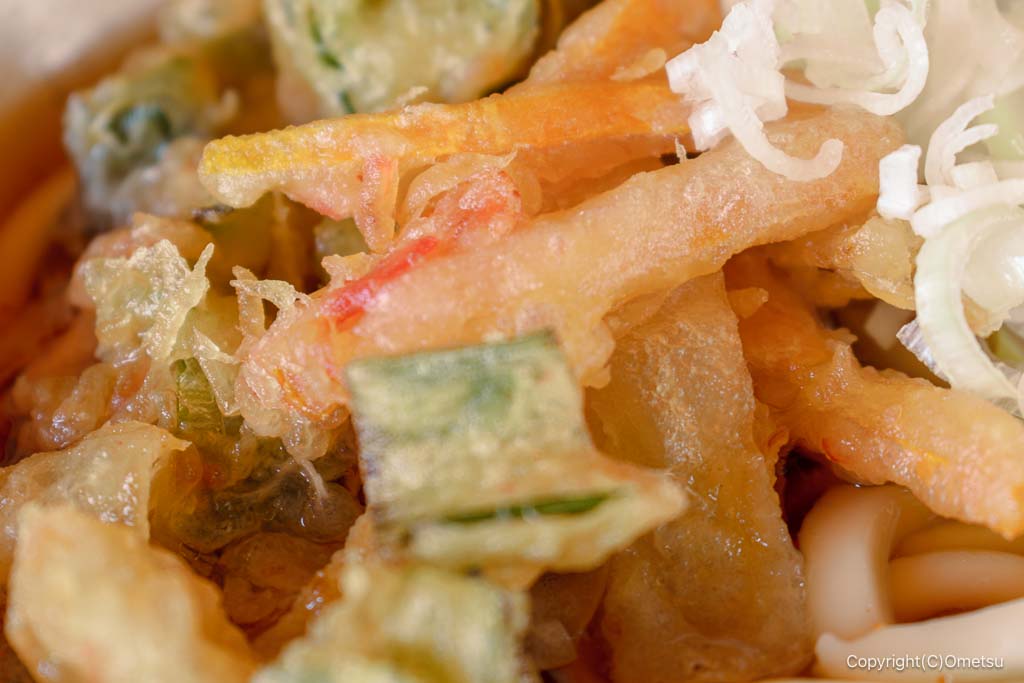 青梅市東原公園水泳場・売店の、かき揚げの天ぷら