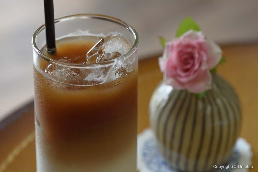 瑞穂町・Gallery喫茶 小仏 の、カフェラテ