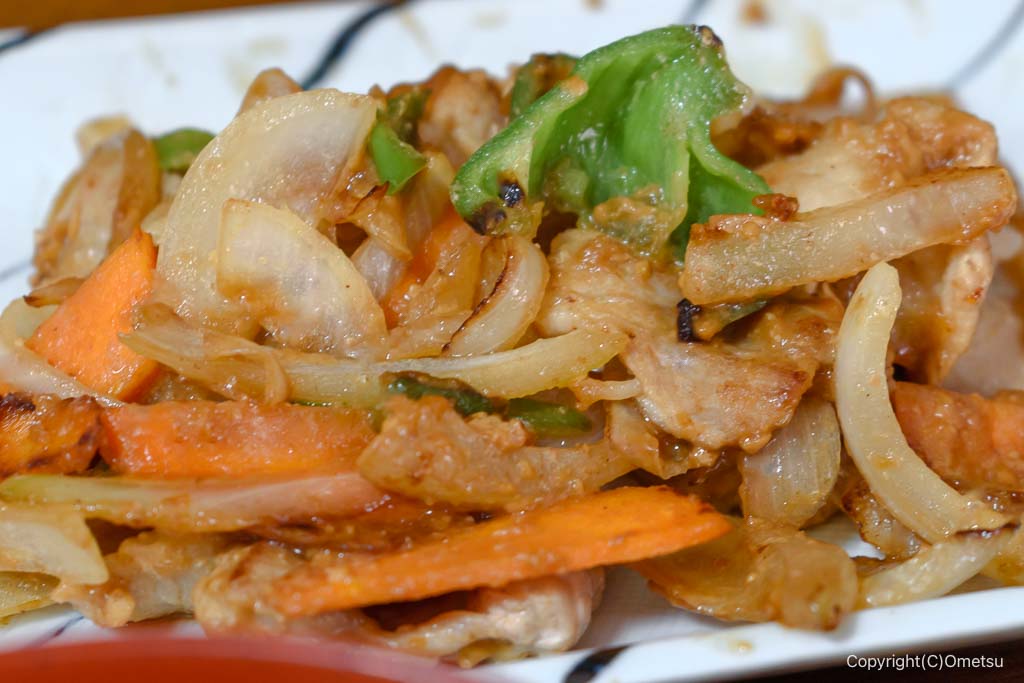 羽村の定食店「なじゅも」の味噌生姜焼き