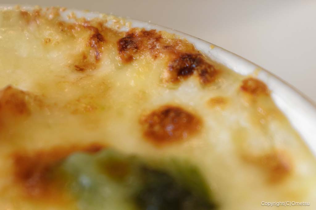 クーポール河辺店の、グラタンのお焦げ