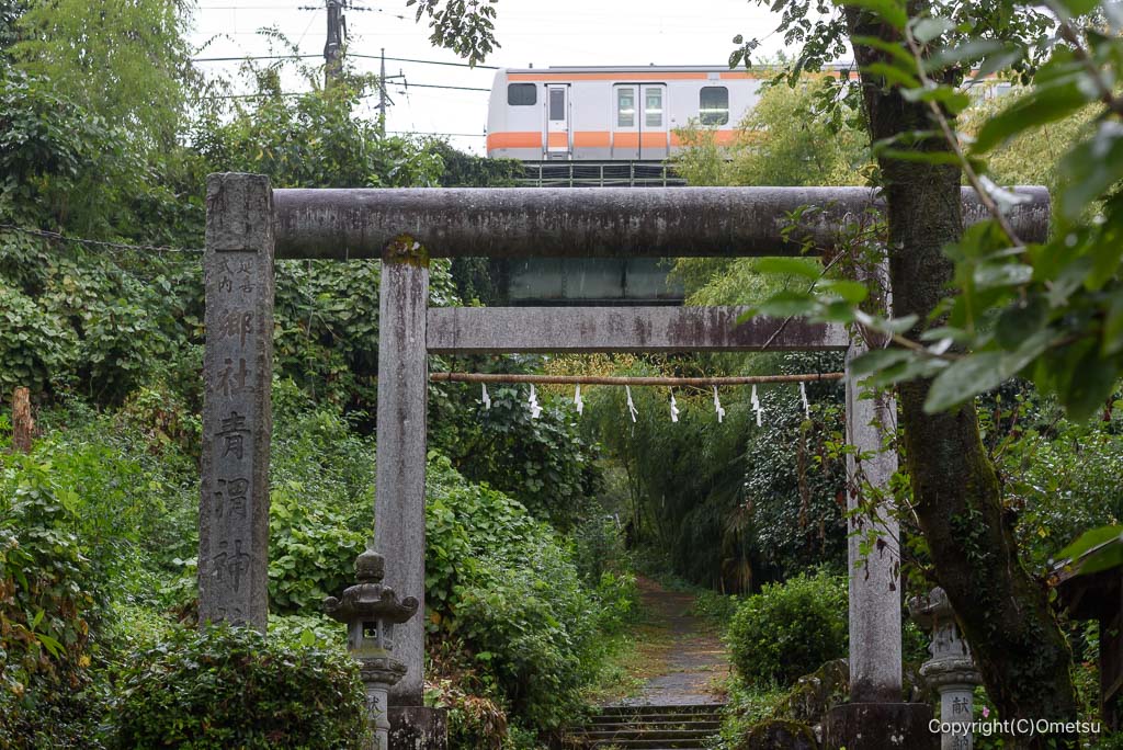 青梅市・青渭神社 一の鳥居