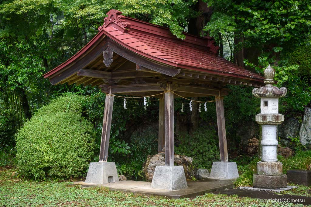 青梅市・青渭神社・里宮の、手水舎