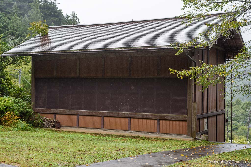 青梅市・青渭神社・里宮の、神楽殿