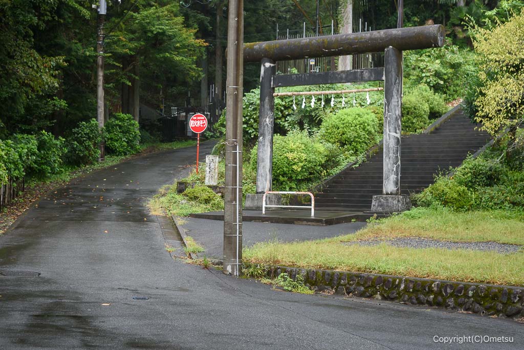 青梅市・青渭神社・里宮の、入口