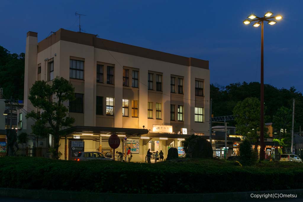 夕刻の青梅駅