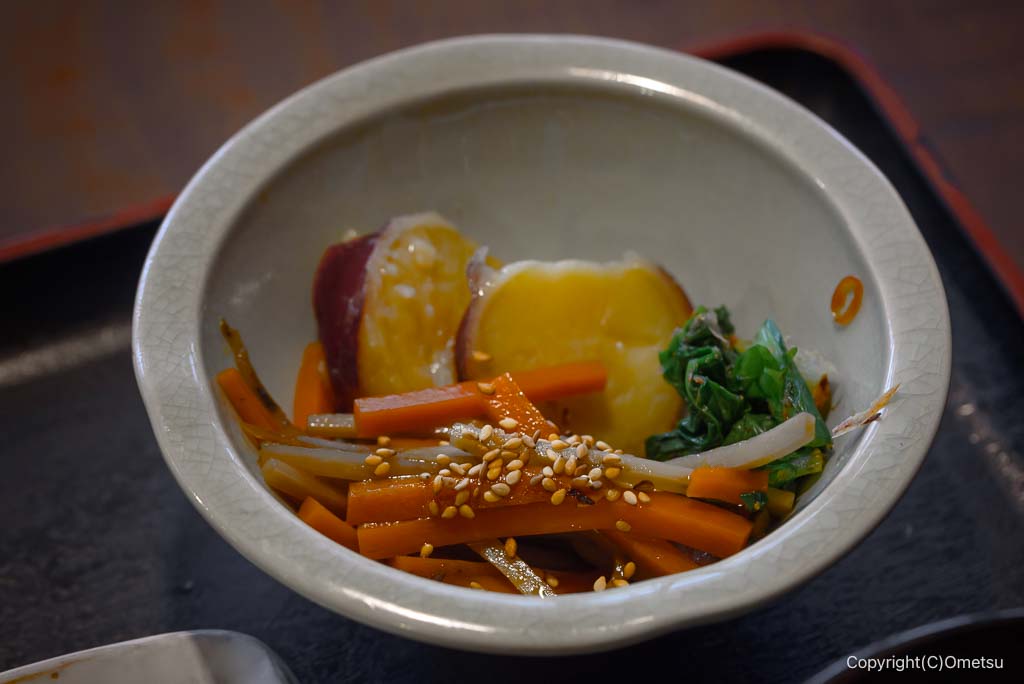 青梅市・雲水の、おにぎり膳の、小鉢