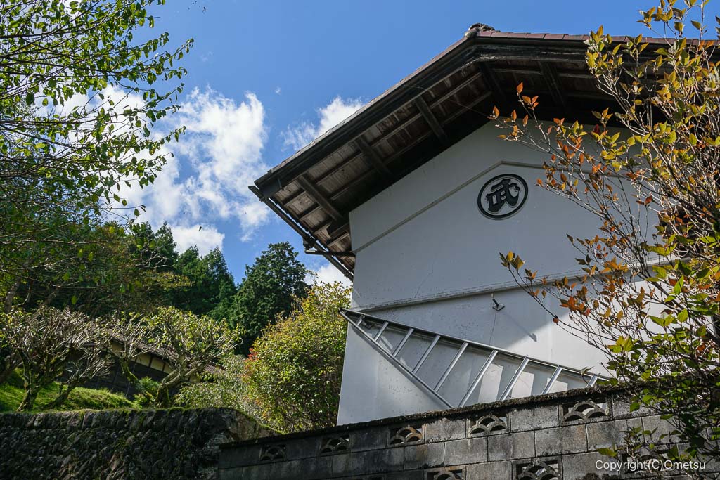 青梅・上成木の、蔵