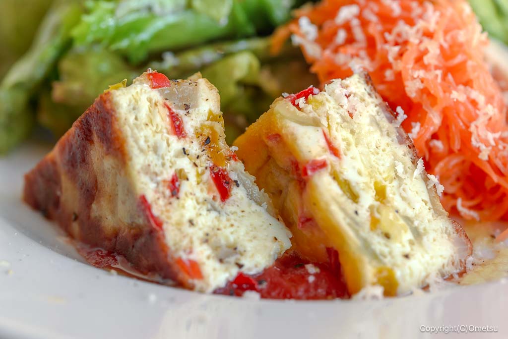 青梅市・河辺のCapital cafe kitchenの、イラリアンオムレツ