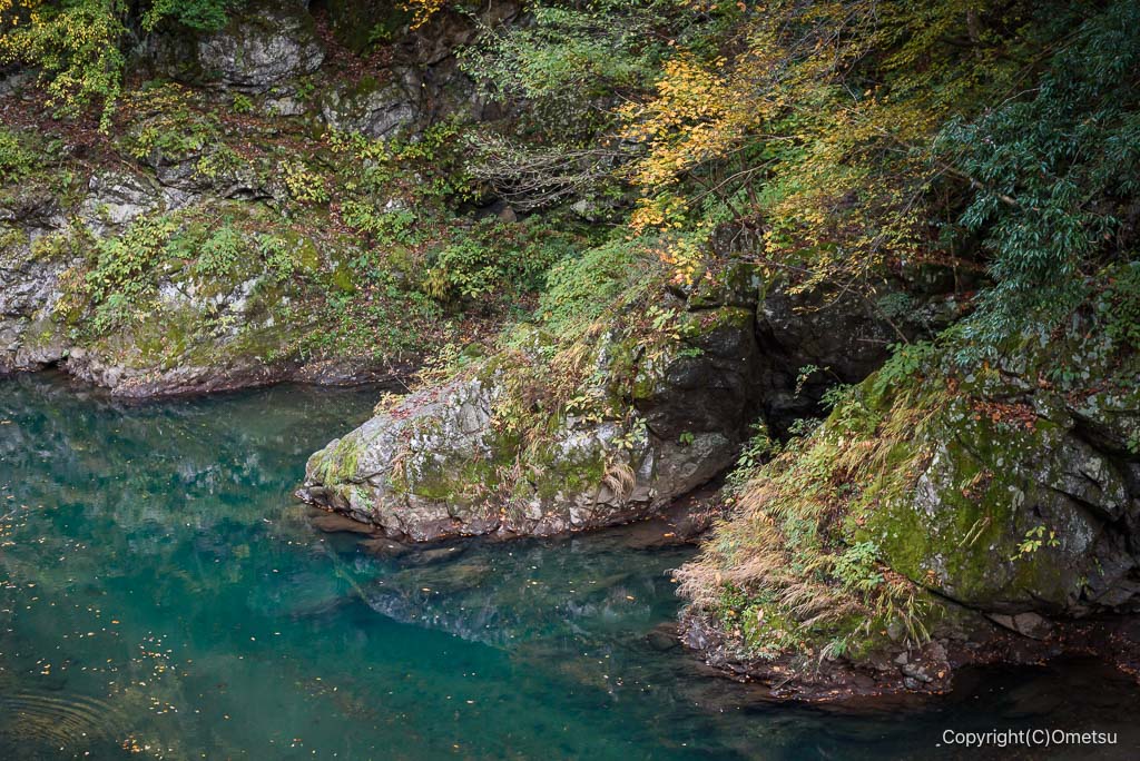 奥多摩・氷川渓谷の多摩川