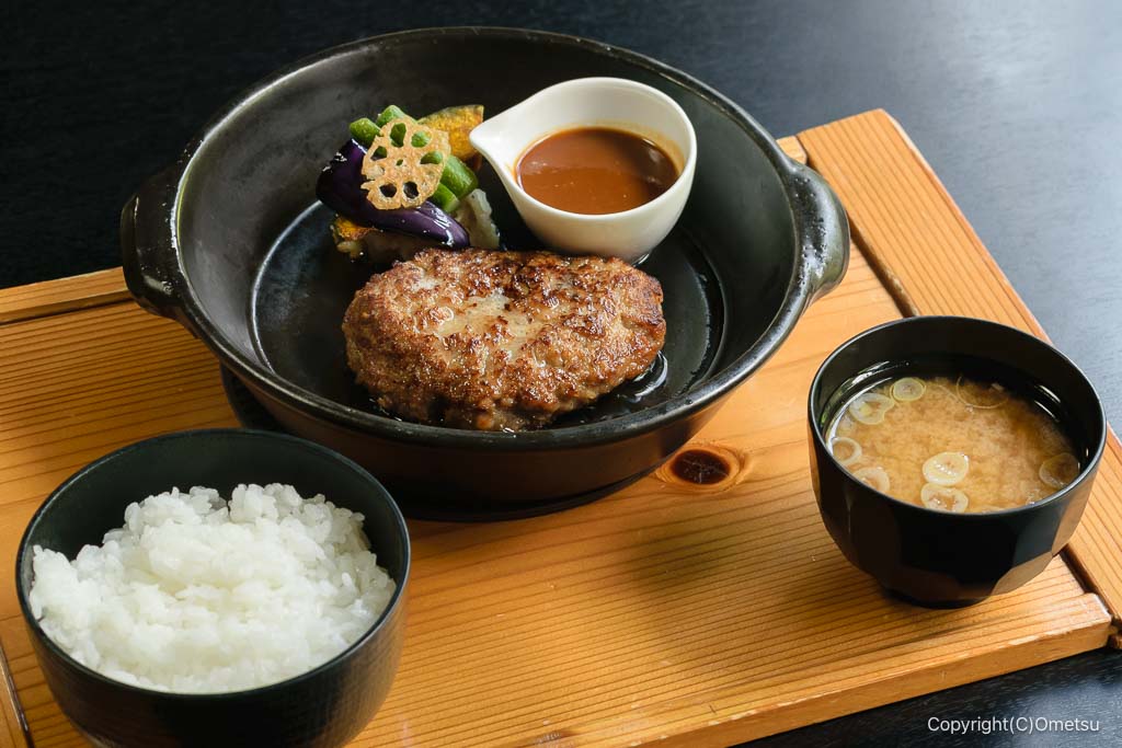 飯能市・レストランHAMA、黒毛和牛ハンバーグセット