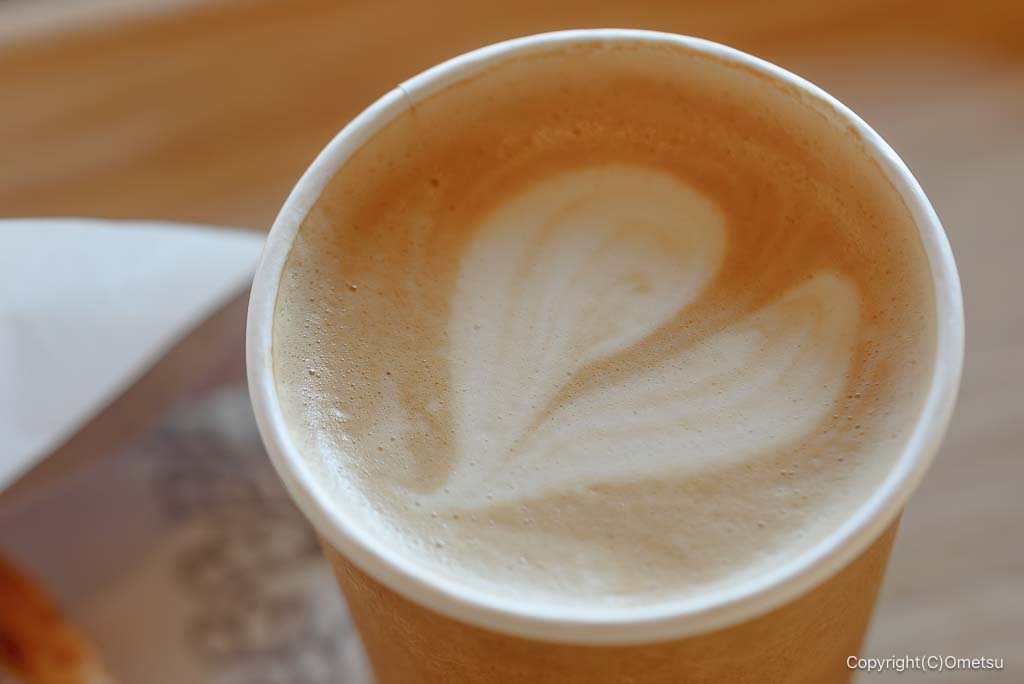 あきる野・VANCOUVER COFFEE Espressoのラテ