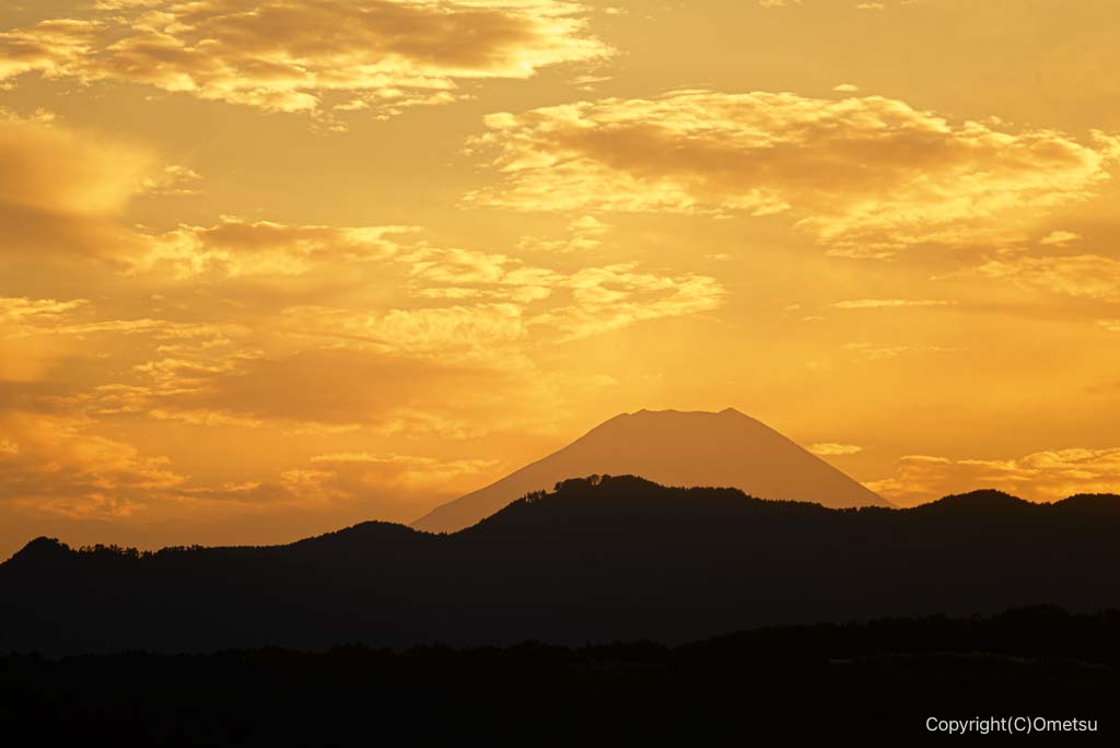 拝島駅からの富士山