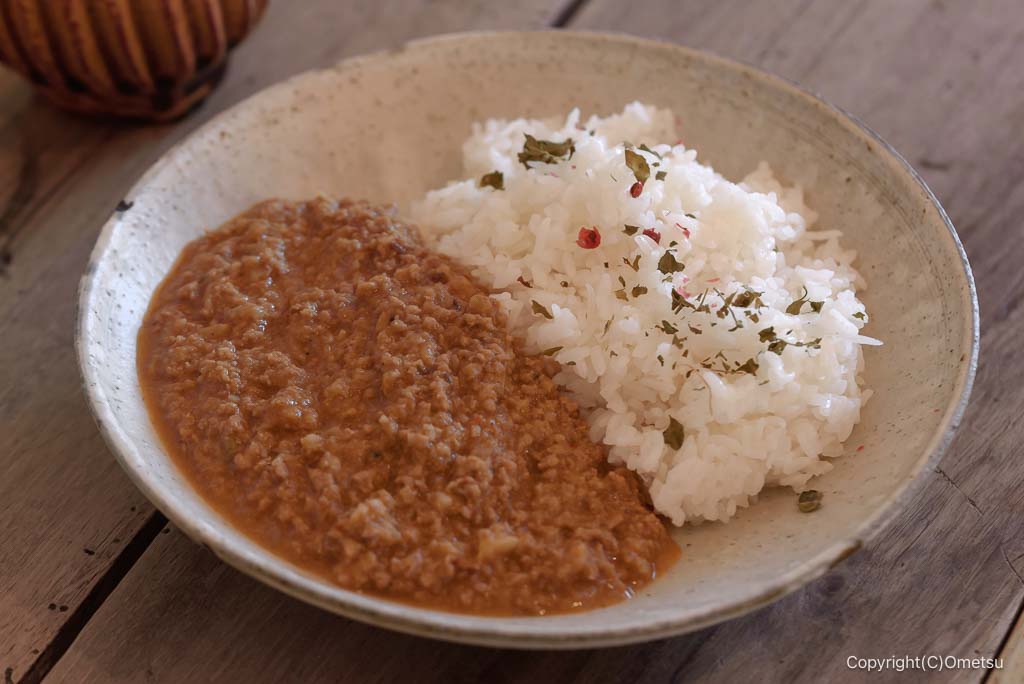 青梅・Half Lightの、合鴨と根菜のカレー