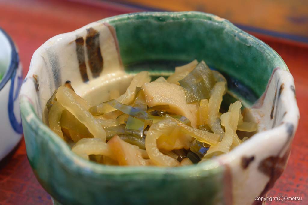 拝島・あづま家の、切り干し大根