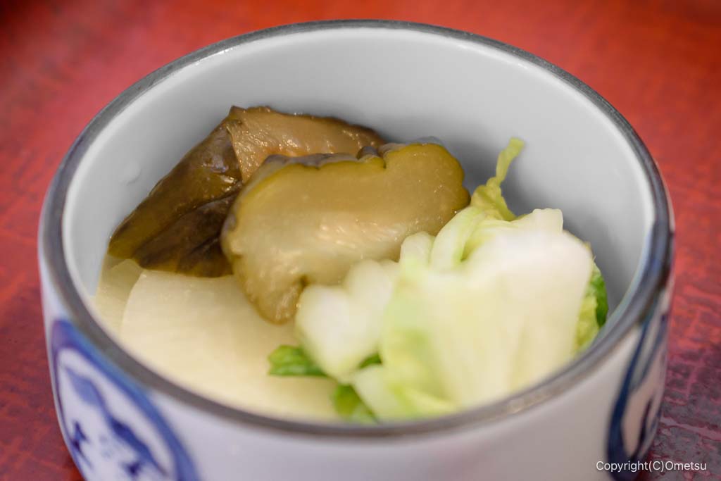 拝島・あづま家の、漬物