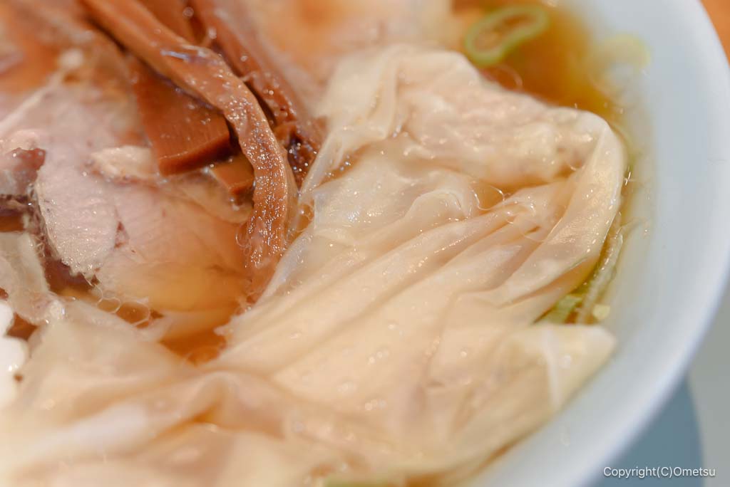 マルフル食堂  旧青梅街道店の、ワンタン