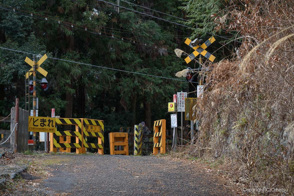 青梅線・軍畑踏切