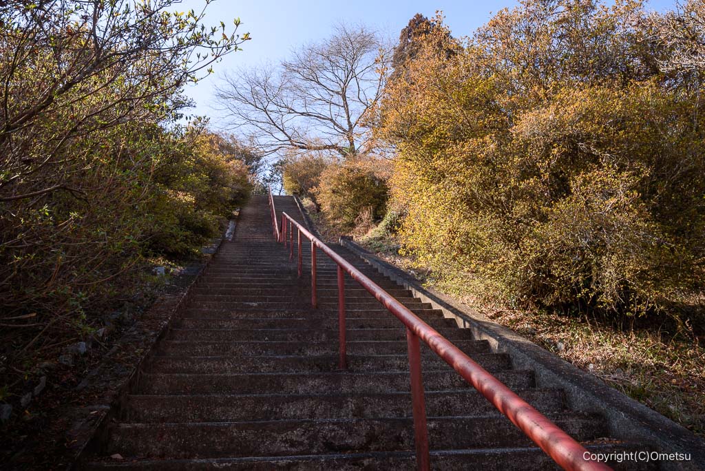 青梅市・愛宕神社の石段