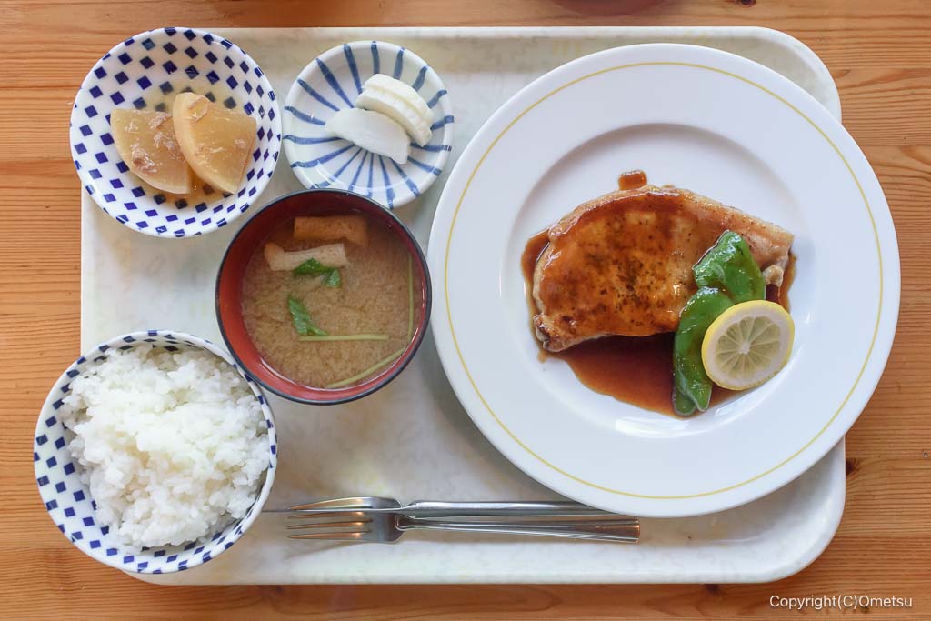 瑞穂町・ハーフタイムの、ポークジンジャー