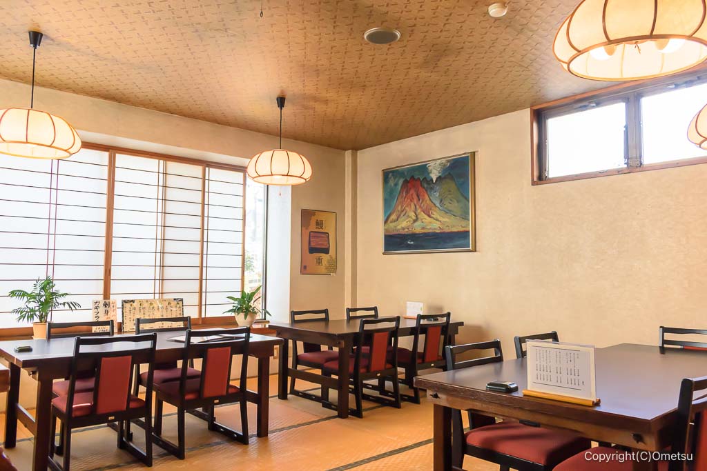 青梅・温石亭 いちゑのテーブル席