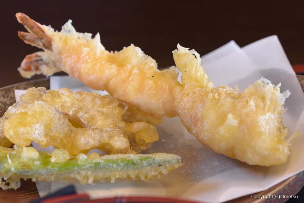 青梅・温石亭 いちゑの、エビの天ぷら
