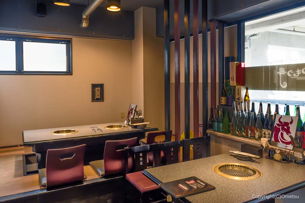 羽村もうもう亭の、店内