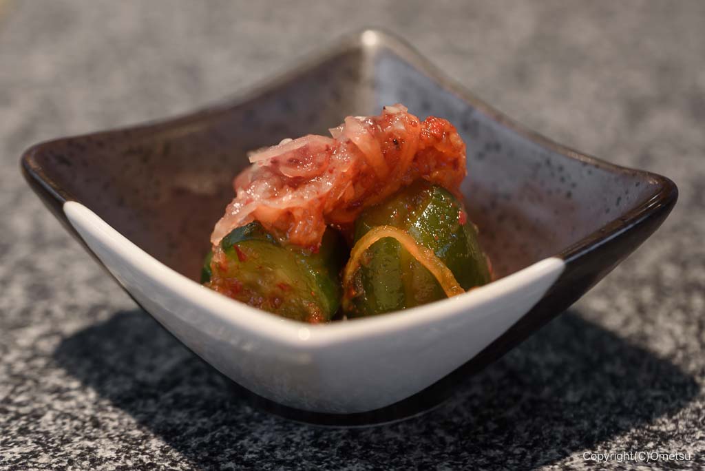 羽村もうもう亭の、ランチ・キムチ