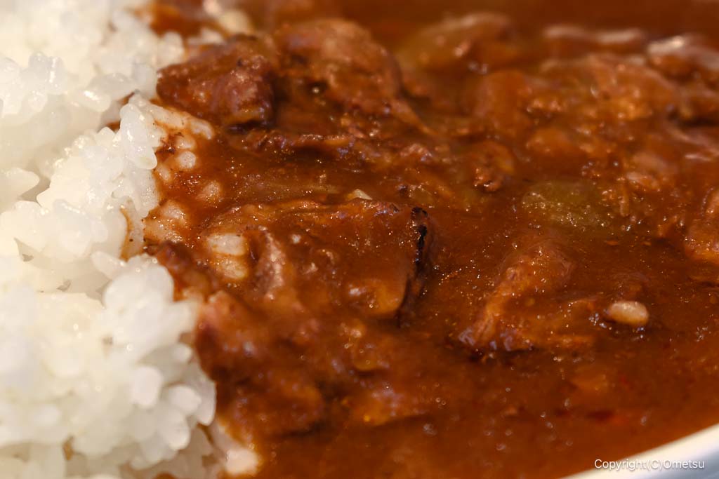 羽村もうもう亭の、ハッシュドビーフの、東京ビーフ