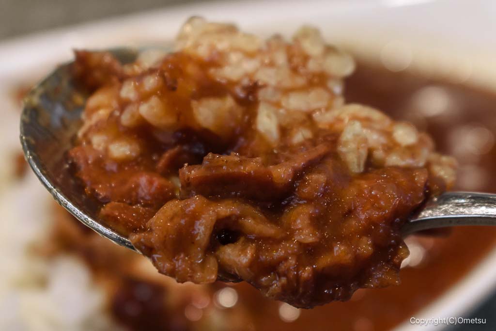 羽村もうもう亭の、ハッシュドビーフのルーとライス