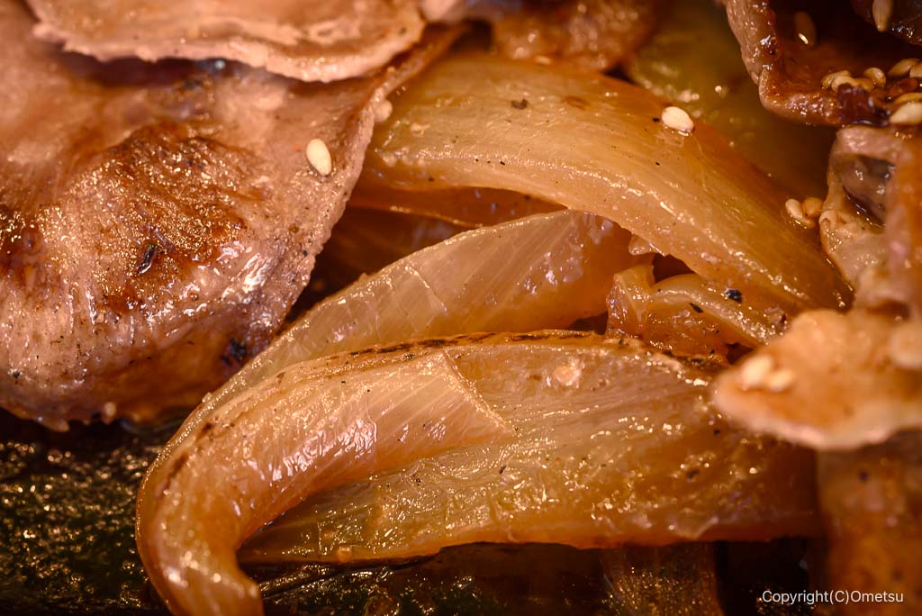 牛角焼肉食堂の、タマネギのソテイ