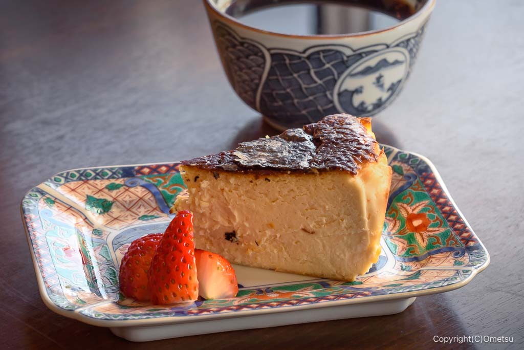 青梅のハンバーガー店・杉屋の、バスクチーズケーキ