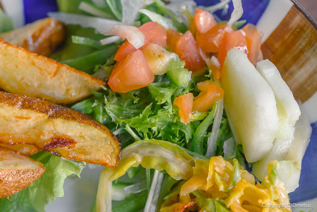 青梅のハンバーガー店・杉屋の、サラダ