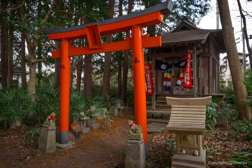 あきる野・阿伎留神社の、白光稲荷神社