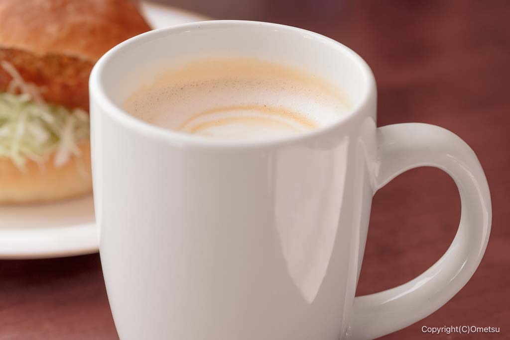 福生市・フォルテの、カフェラテ