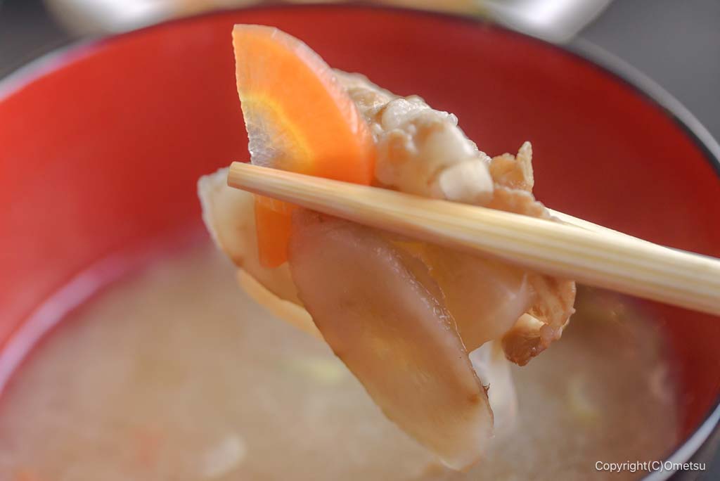 羽村・三光米飯の、豚汁の具