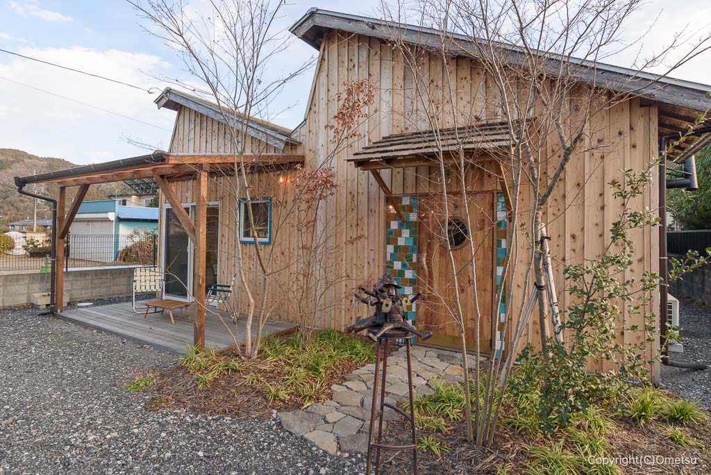 青梅市・梅郷の、ノコギリカフェ