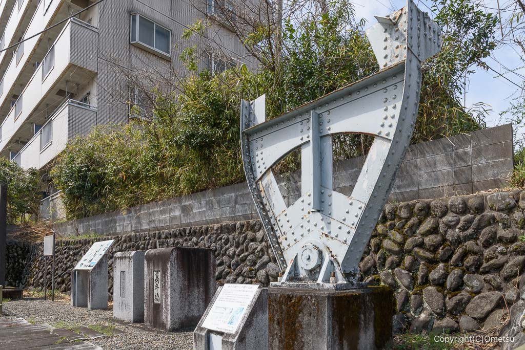 青梅市・旧万年橋の支承