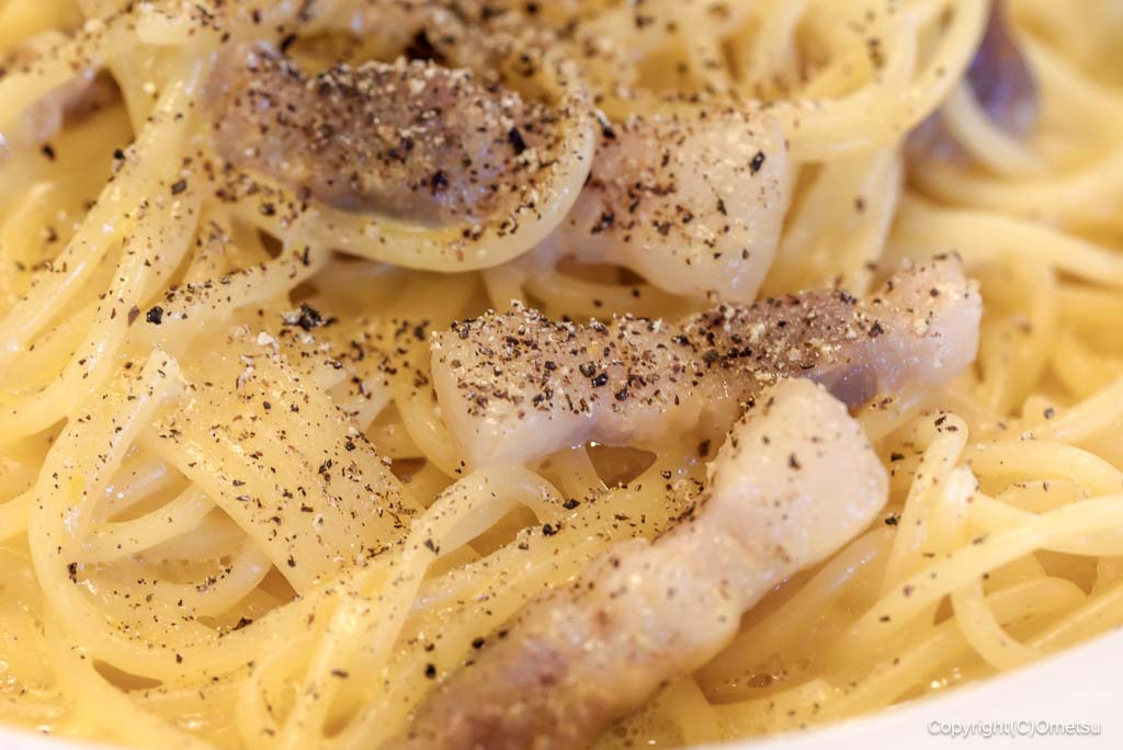 青梅市新町のNaturaの、カルボナーラのパンチェッタ