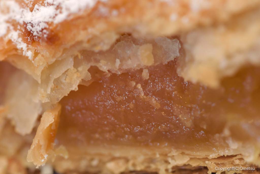 青梅のカレー店・クミンの、アップルパイのプレザーブ