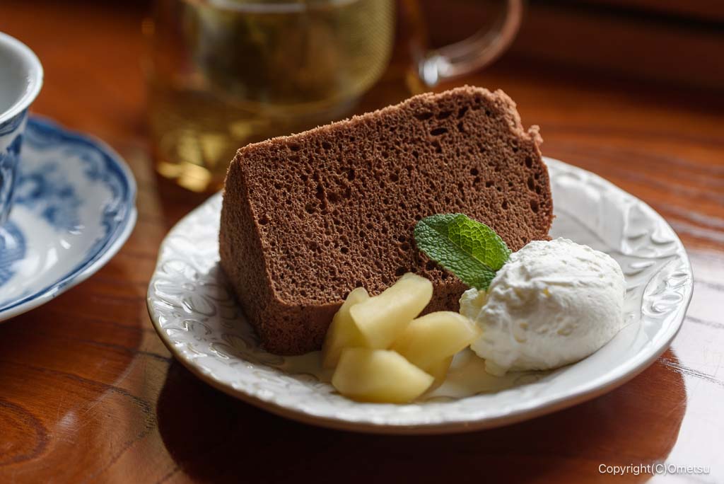 青梅 パングル・バーンの、シフォンケーキ