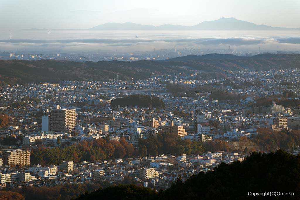 青梅市・赤ぼっこからの、筑波山
