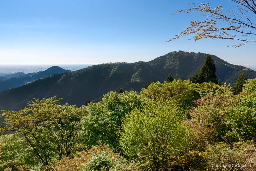 御岳山・御岳平からの、日の出山