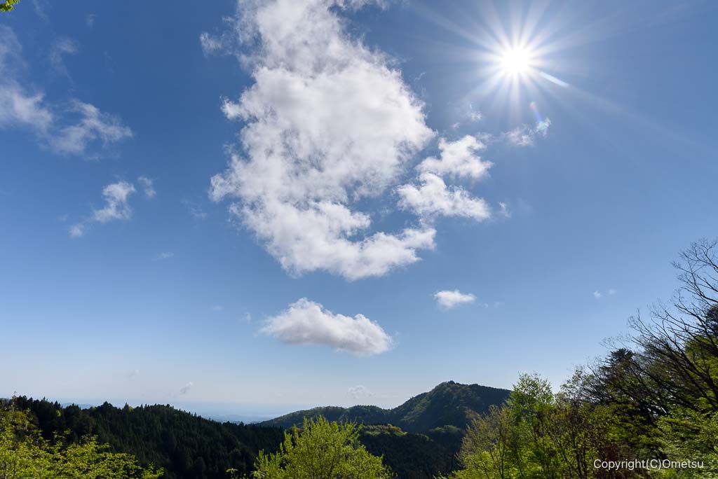 青梅市・御岳山から、日の出山